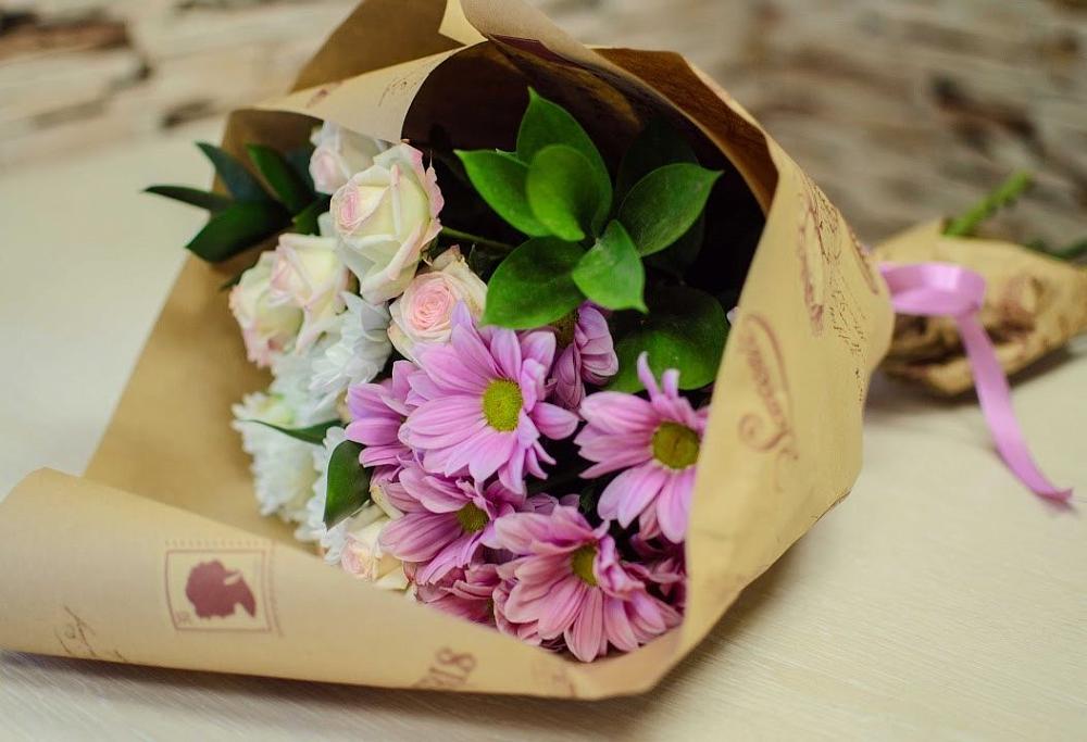 Букет цветов из: Розы и Хризантемы в Ульяновке Ставропольского края