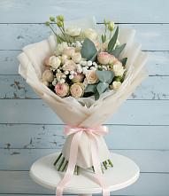 Букет цветов из:  Розы и Лизиантусы #REPLACE_PRED# Ульяновке Ставропольского края