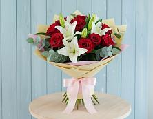 Букет цветов из:  Лилии и Розы в Ульяновке Ставропольского края