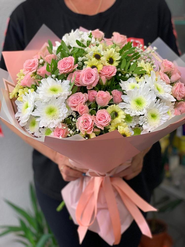 Букет цветов из: Розы и Хризантемы в Ульяновке Ставропольского края