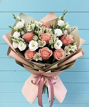 Букет цветов из:  Розы, Альстромерии и Лизиантусы в Ульяновке Ставропольского края