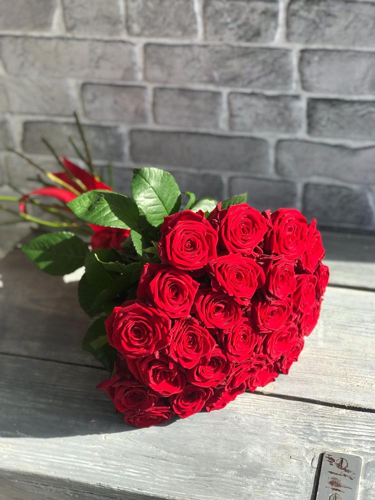 Букет Красные розы Фридом в Ульяновке Ставропольского края