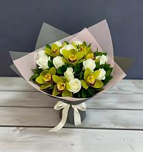 Букет цветов из:  Орхидеи и Розы в Ульяновке Ставропольского края