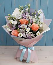 Букет цветов из:  Лизиантусы, Розы, Альстромерии и Гипсофила в Ульяновке Ставропольского края