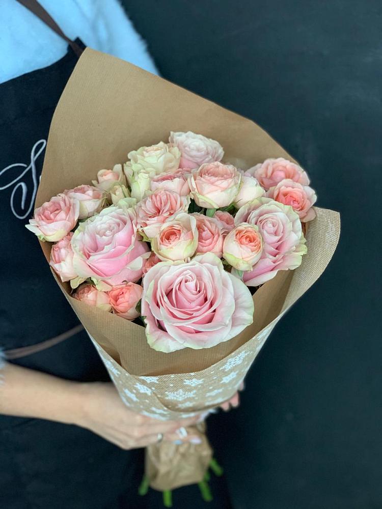 Букет цветов из: Хризантемы и Розы в Ульяновке Ставропольского края