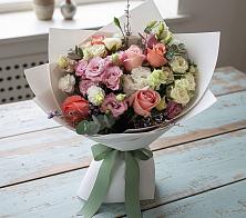 Букет цветов из:  Розы, Лизиантусы и Гвоздики в Ульяновке Ставропольского края