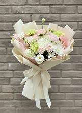 Букет цветов из:  Гвоздики, Розы, Лизиантусы и Хризантемы в Ульяновке Ставропольского края