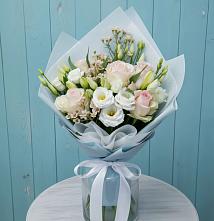 Букет цветов из:  Розы и Лизиантусы в Ульяновке Ставропольского края