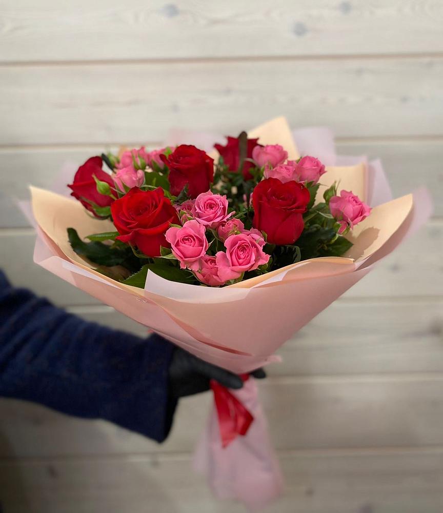 Букет цветов из: Розы в Ульяновке Ставропольского края